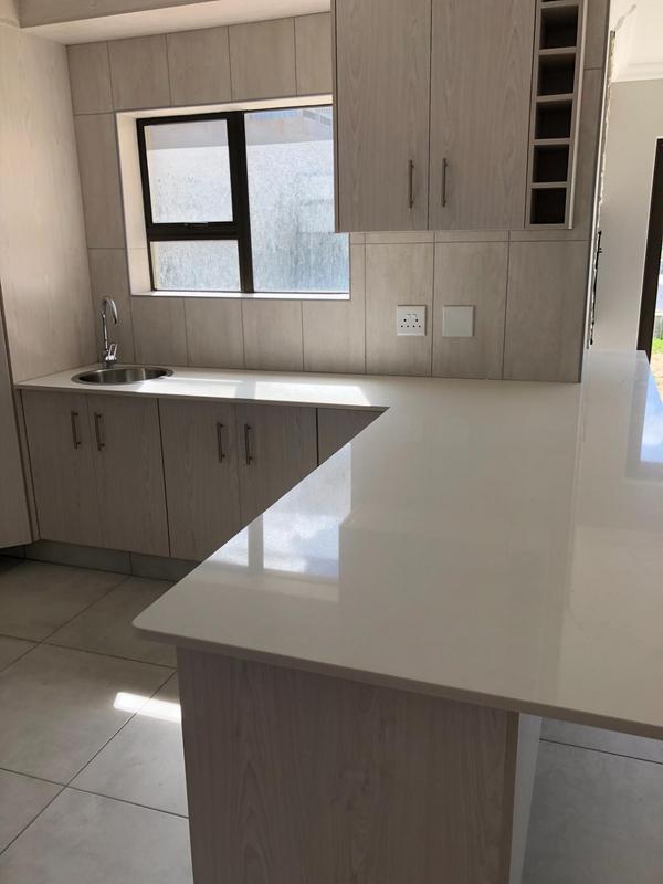 To Let 2 Bedroom Property for Rent in Hartenbos Western Cape
